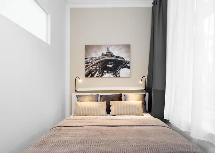 The Lohmeyerstr Li - Group Flat In Berlin, Family-friendly, 2br, 4- 6 Guests * Βερολίνο