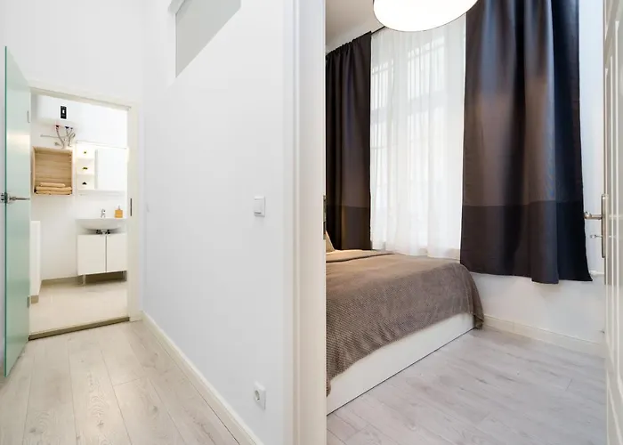 The Lohmeyerstr Li - Group Flat In Berlin, Family-friendly, 2br, 4- 6 Guests, Self Check In برلين