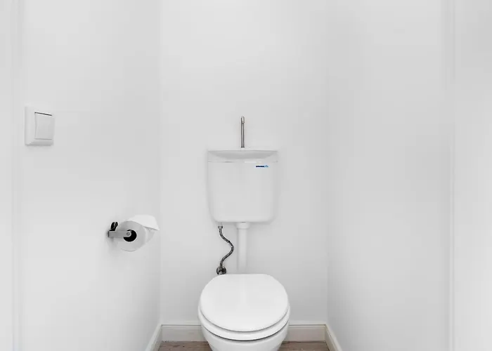 The Lohmeyerstr Li - Group Flat In Berlin, Family-friendly, 2br, 4- 6 Guests, Self Check In *